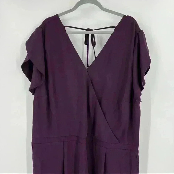 Loft Plus‎ Size Purple Petal Flutter Sleeve Tie Back Jumpsuit Size 24 NWT - Picture 9 of 14